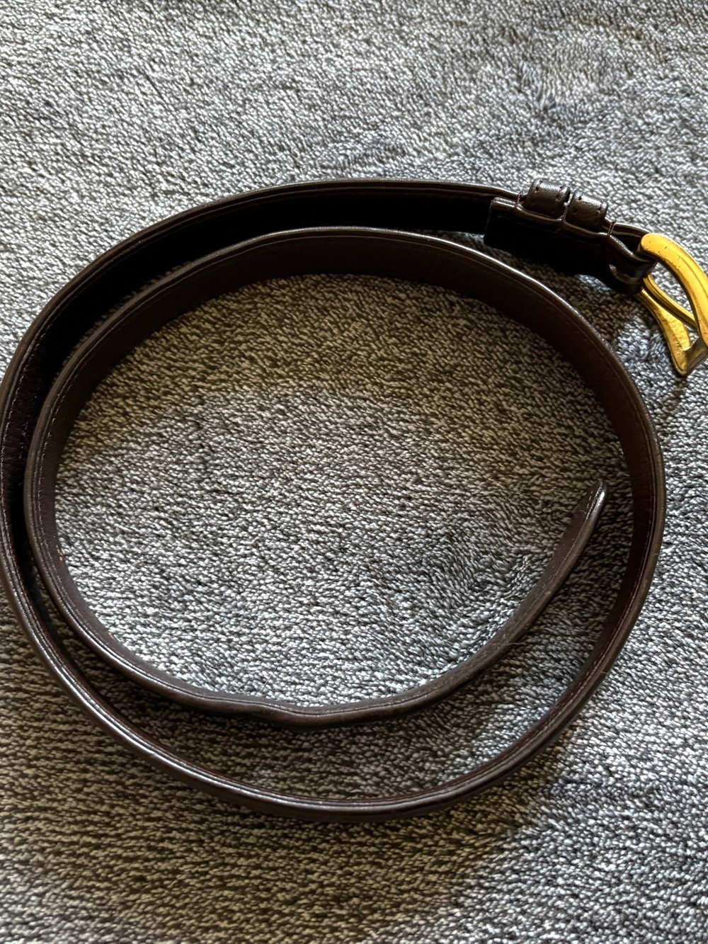 Classic Dark Brown Leather Men's Belt with Gold Buckle